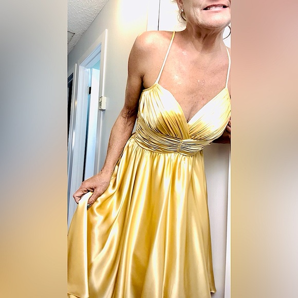 LIKE 2B NoTIFIED LIVE SHoWS!! POP UPS!!⭐️⭐️⭐️⭐️⭐️ - Picture 6 of 9